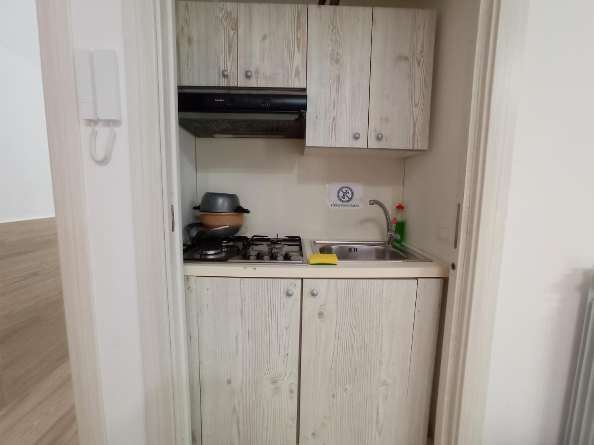 Sicily Rooms Appartamenti カリーニ エクステリア 写真