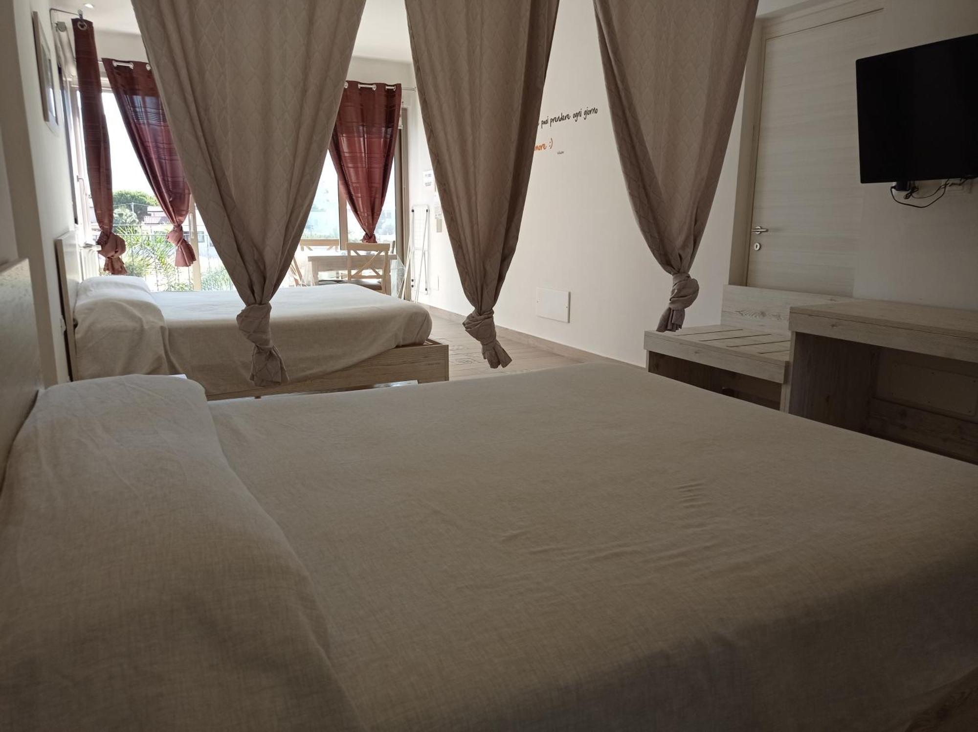 Sicily Rooms Appartamenti カリーニ 部屋 写真